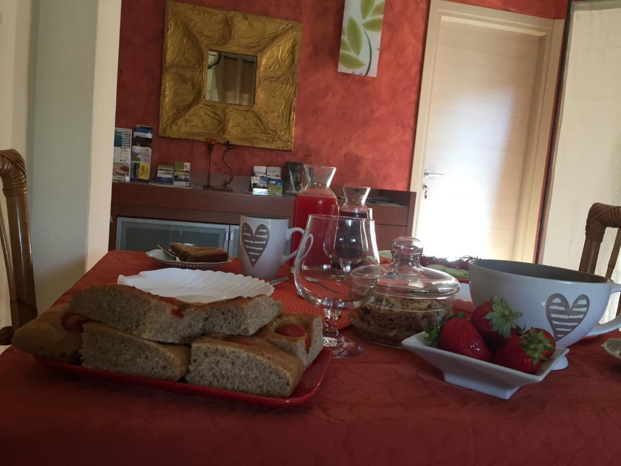 ムラヴェーラ I Quattroventi Bed & Breakfast エクステリア 写真
